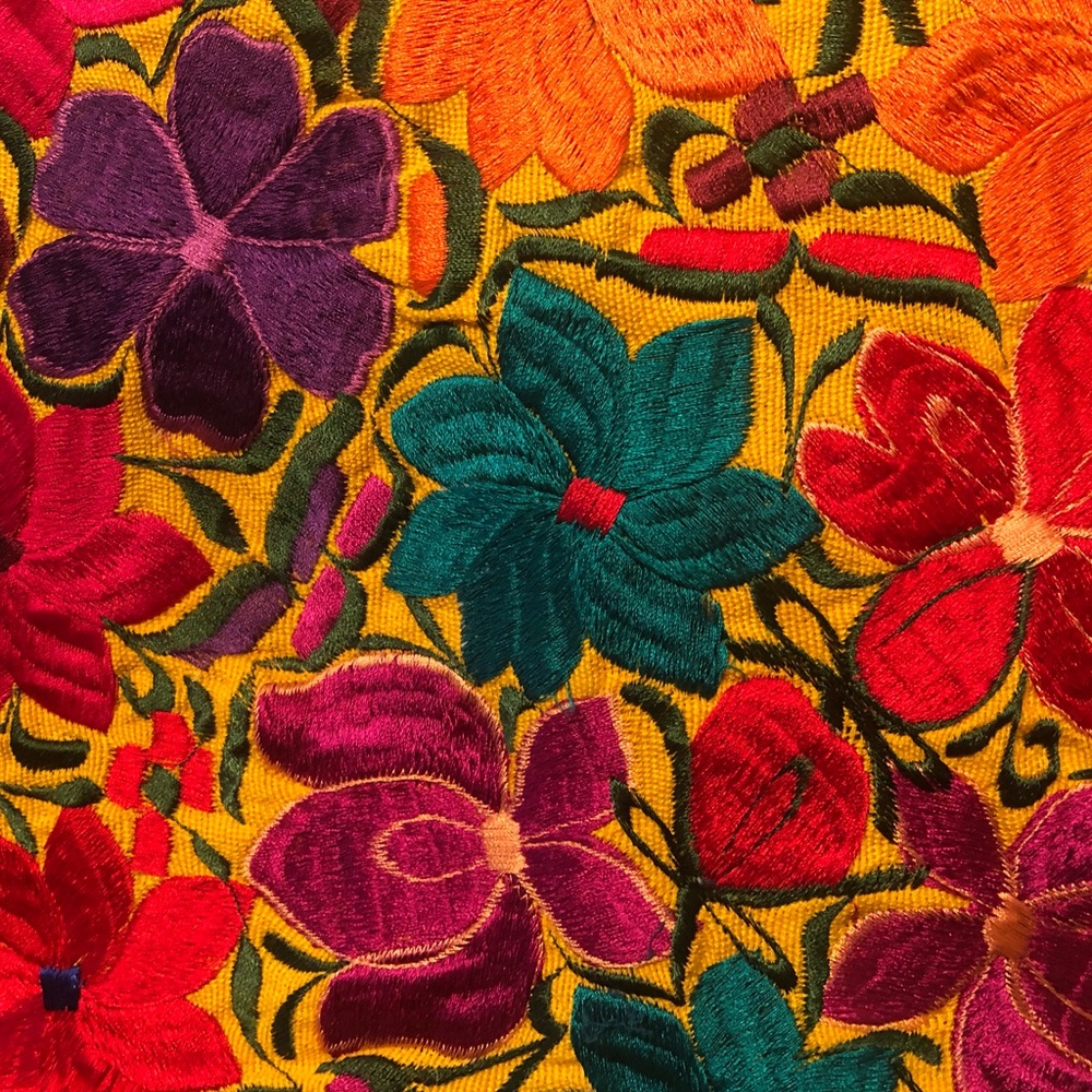 Embroidered Bag - Picture 2 of 4
